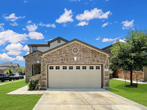 401 Ruby Ritz, Universal City, TX 78148