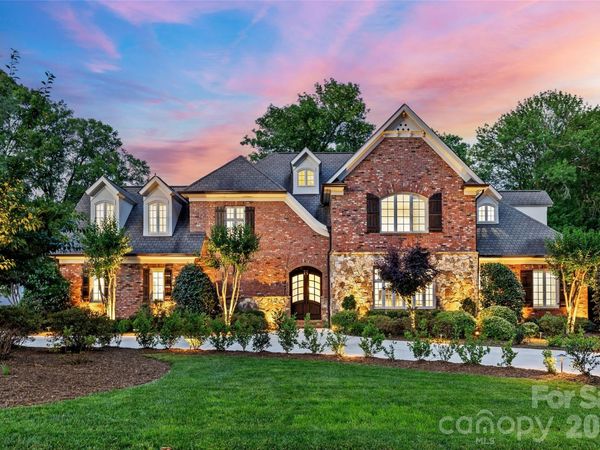 2427 Danbury Street, Charlotte, NC 28211