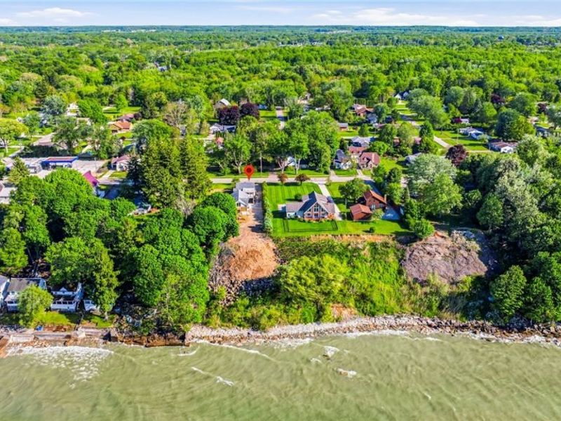 1050 Lake Road, Conneaut, OH 44030 Photo 6