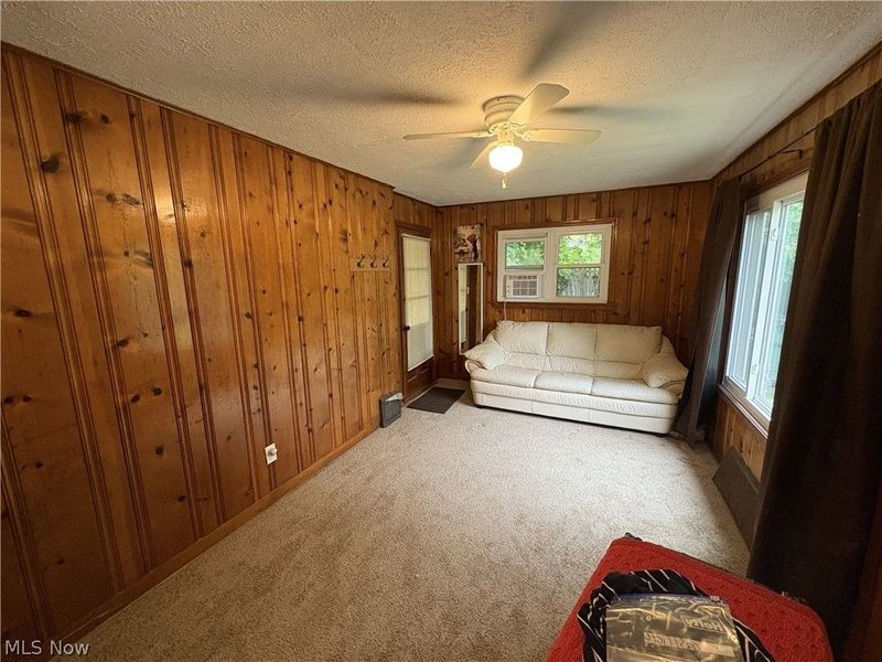 727 Wooster Road N, Barberton, OH 44203 Photo 31