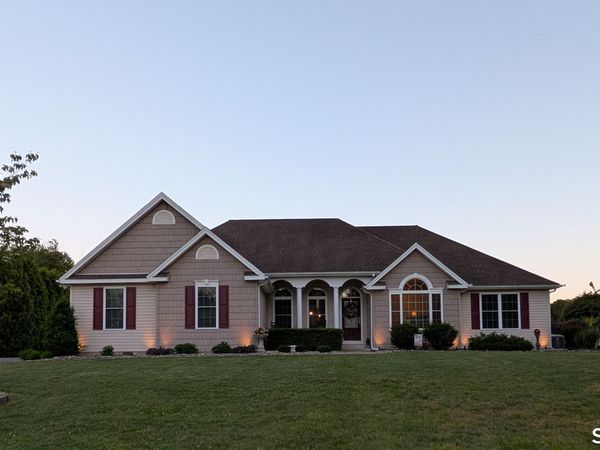 2 Aspen, East Windsor, CT 06016