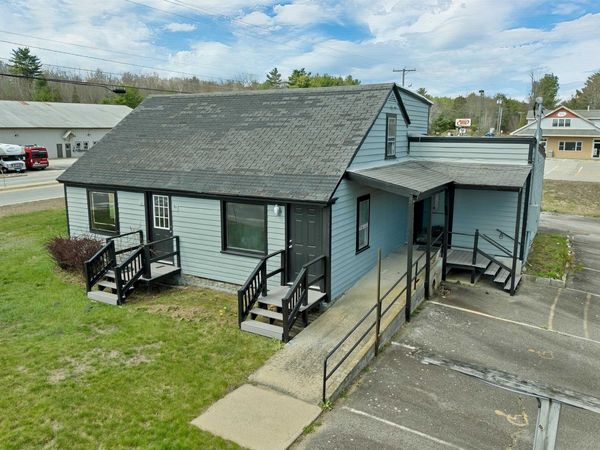 6 Main Street, Farmington, NH 03835