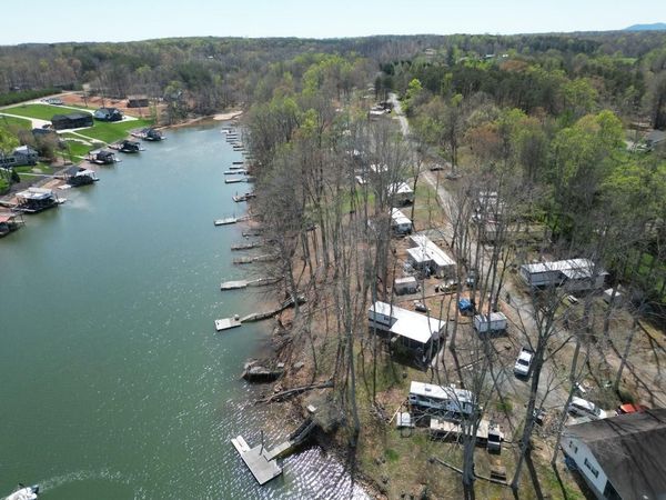 620 Plantation DR , Penhook, VA 24137