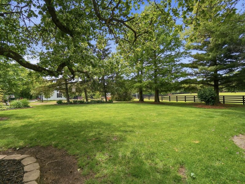 6075 Alkire Road, Galloway, OH 43119 Photo 81