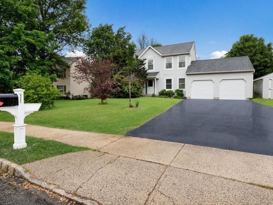 4806 Woodspring Drive, Pipersville, PA 18947 Main Photo