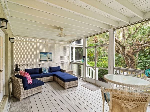1215 Winding Oaks Circle E, Unit 403, Vero Beach, FL 32963
