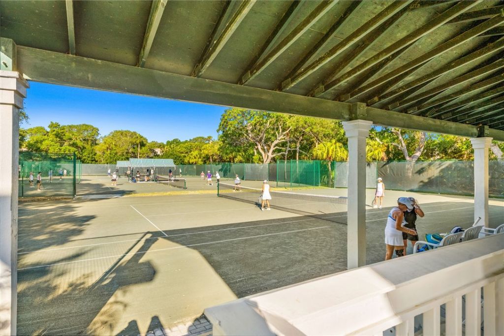 1215 Winding Oaks Circle E, Unit 403, Vero Beach, FL 32963 Photo
