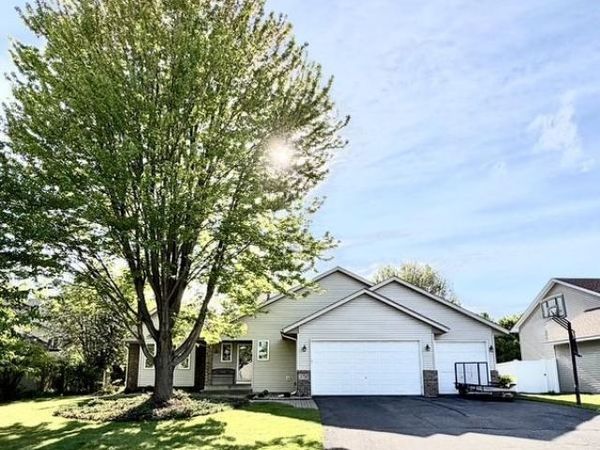 3750 Westin Avenue , Woodbury, MN 55125