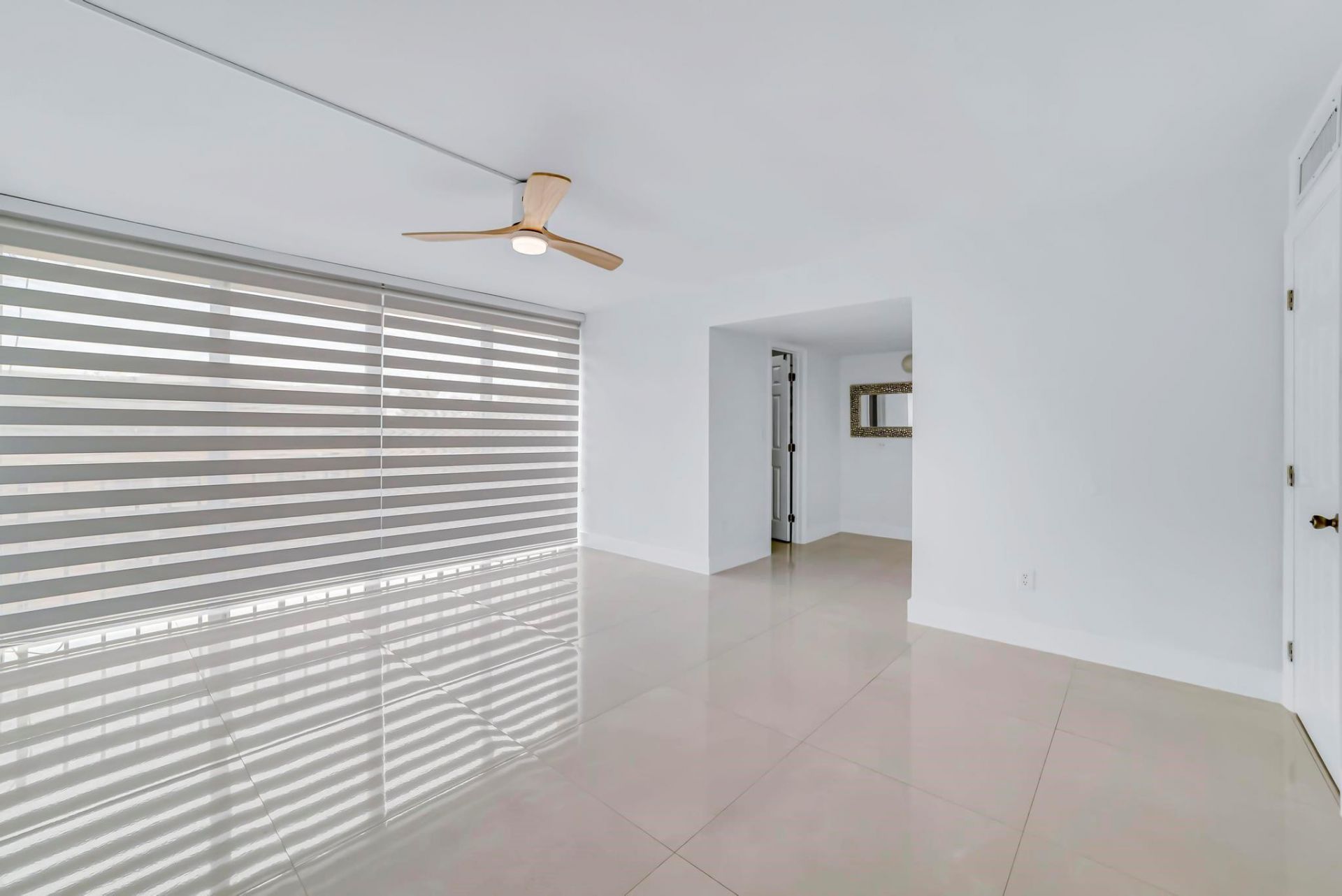 9240 Fontainebleau Boulevard, Unit 505, Miami, FL 33172 Photo