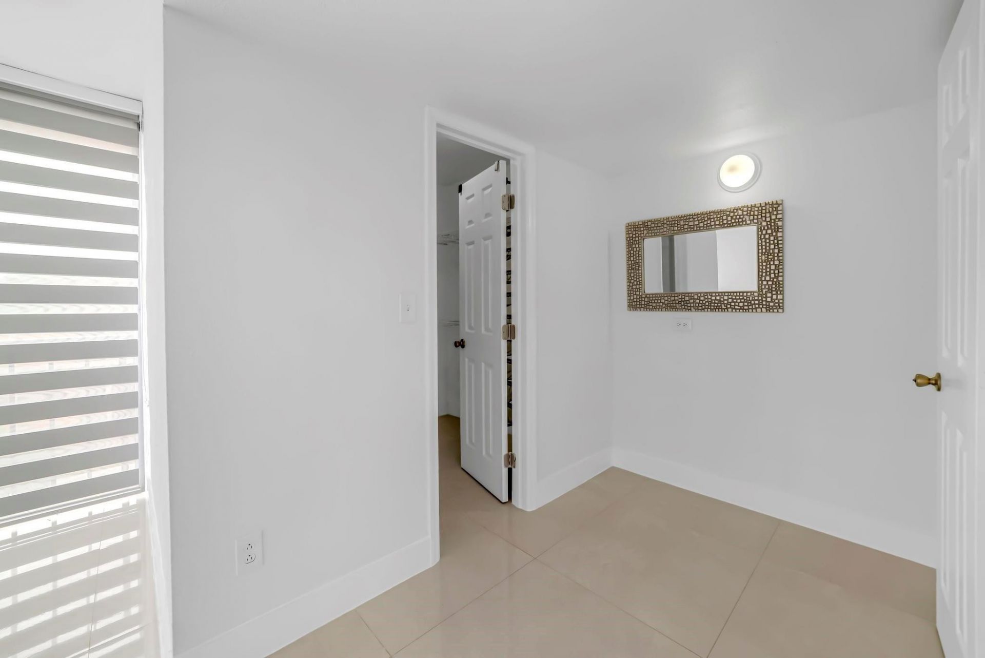 9240 Fontainebleau Boulevard, Unit 505, Miami, FL 33172 Photo