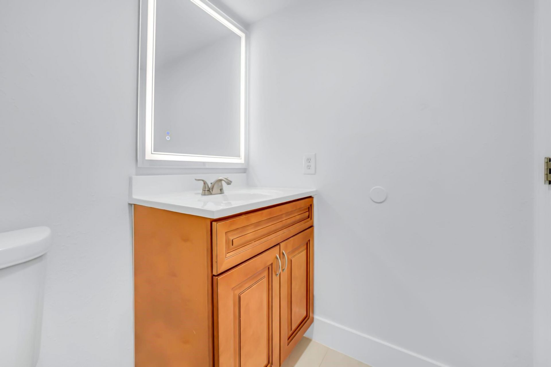 9240 Fontainebleau Boulevard, Unit 505, Miami, FL 33172 Photo