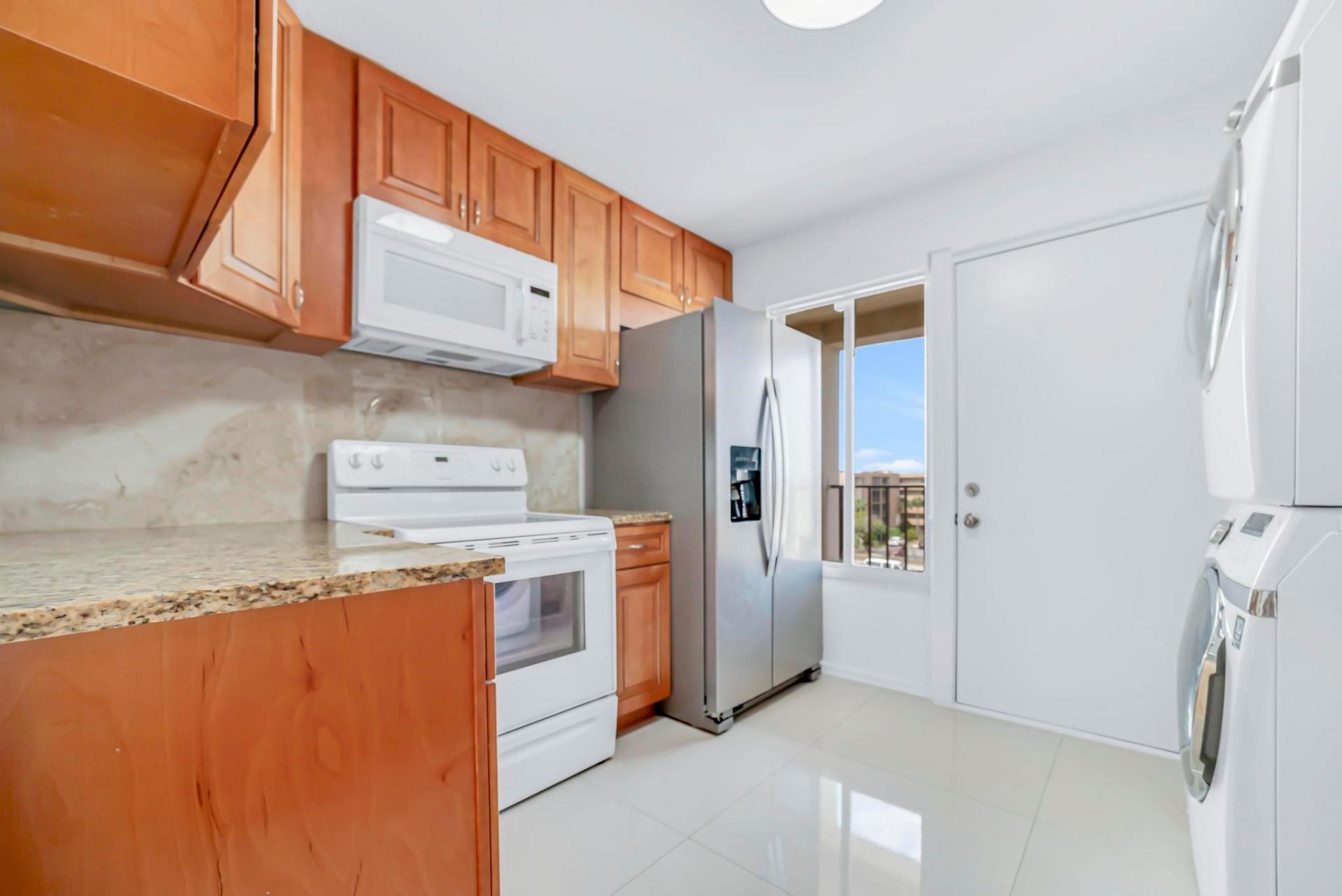 9240 Fontainebleau Boulevard, Unit 505, Miami, FL 33172 Photo