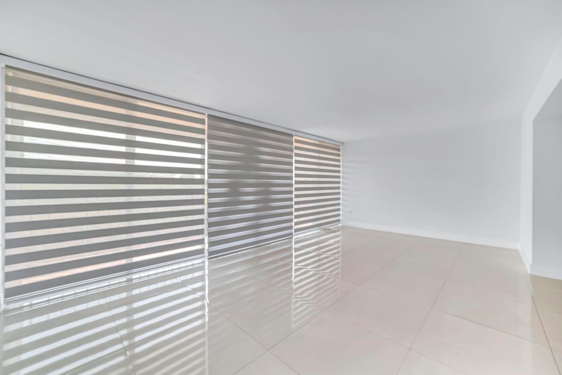 9240 Fontainebleau Boulevard, Unit 505, Miami, FL 33172 Photo