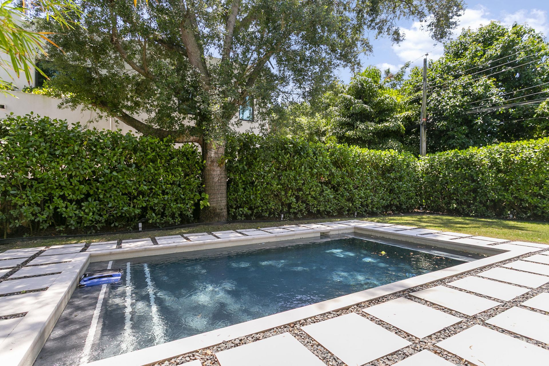 7700 SW 53rd Court, Miami, FL 33143 Photo