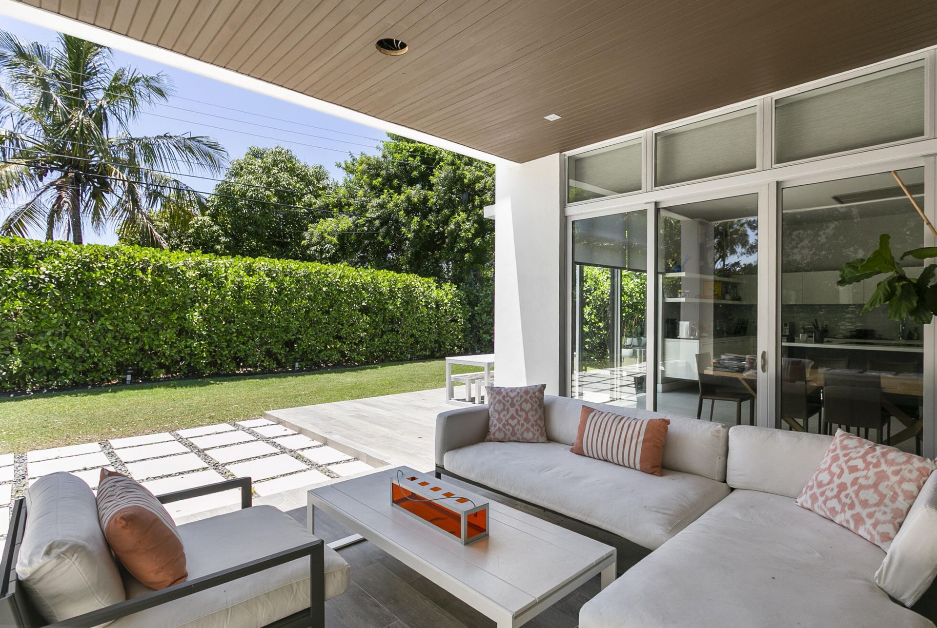 7700 SW 53rd Court, Miami, FL 33143 Photo