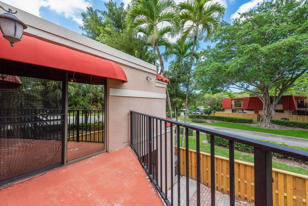 8050 Severn Drive, Unit C, Boca Raton, FL 33433 Photo