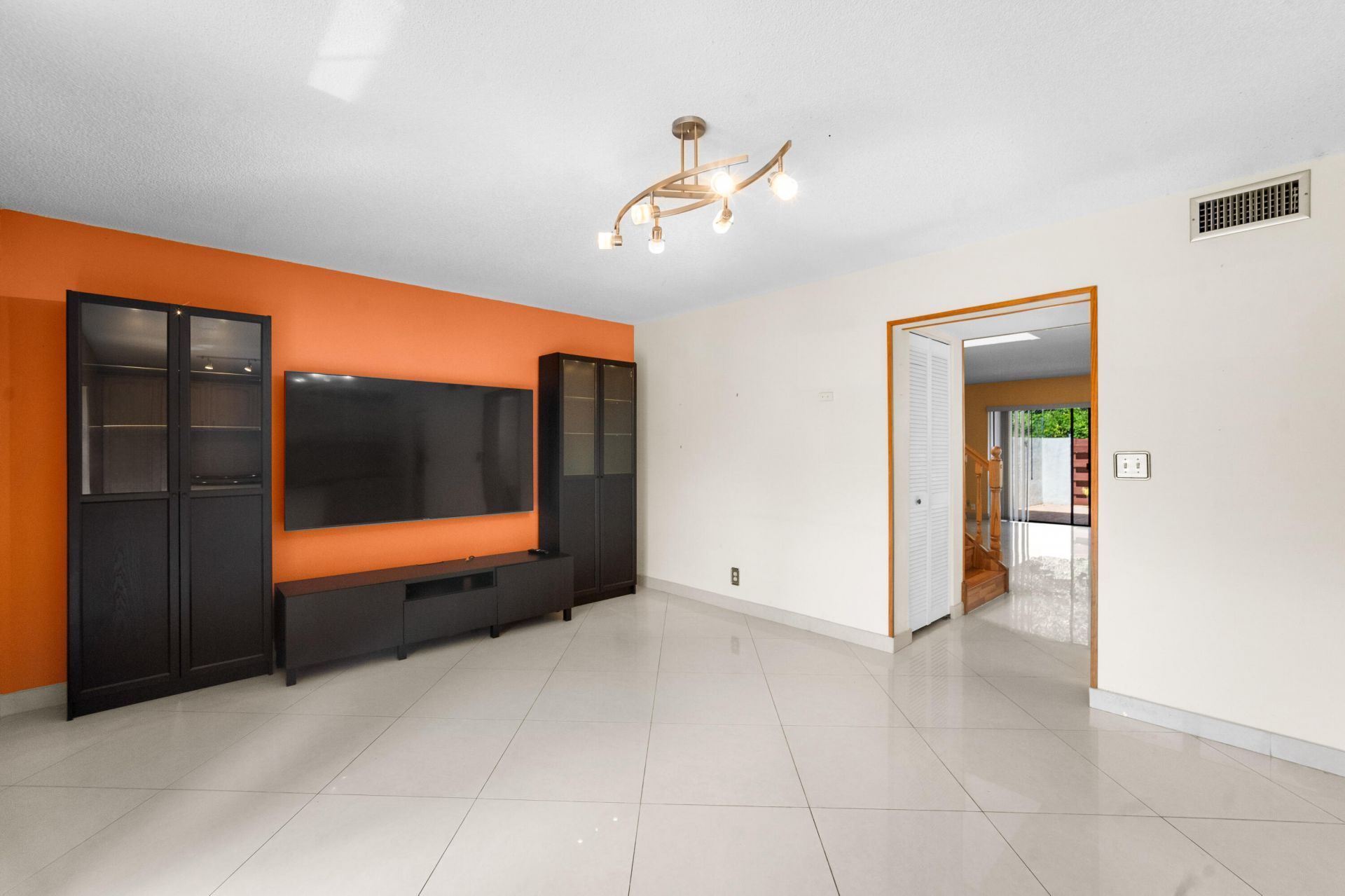 3909 Parkside Lane, Unit 234, Hollywood, FL 33021 Photo