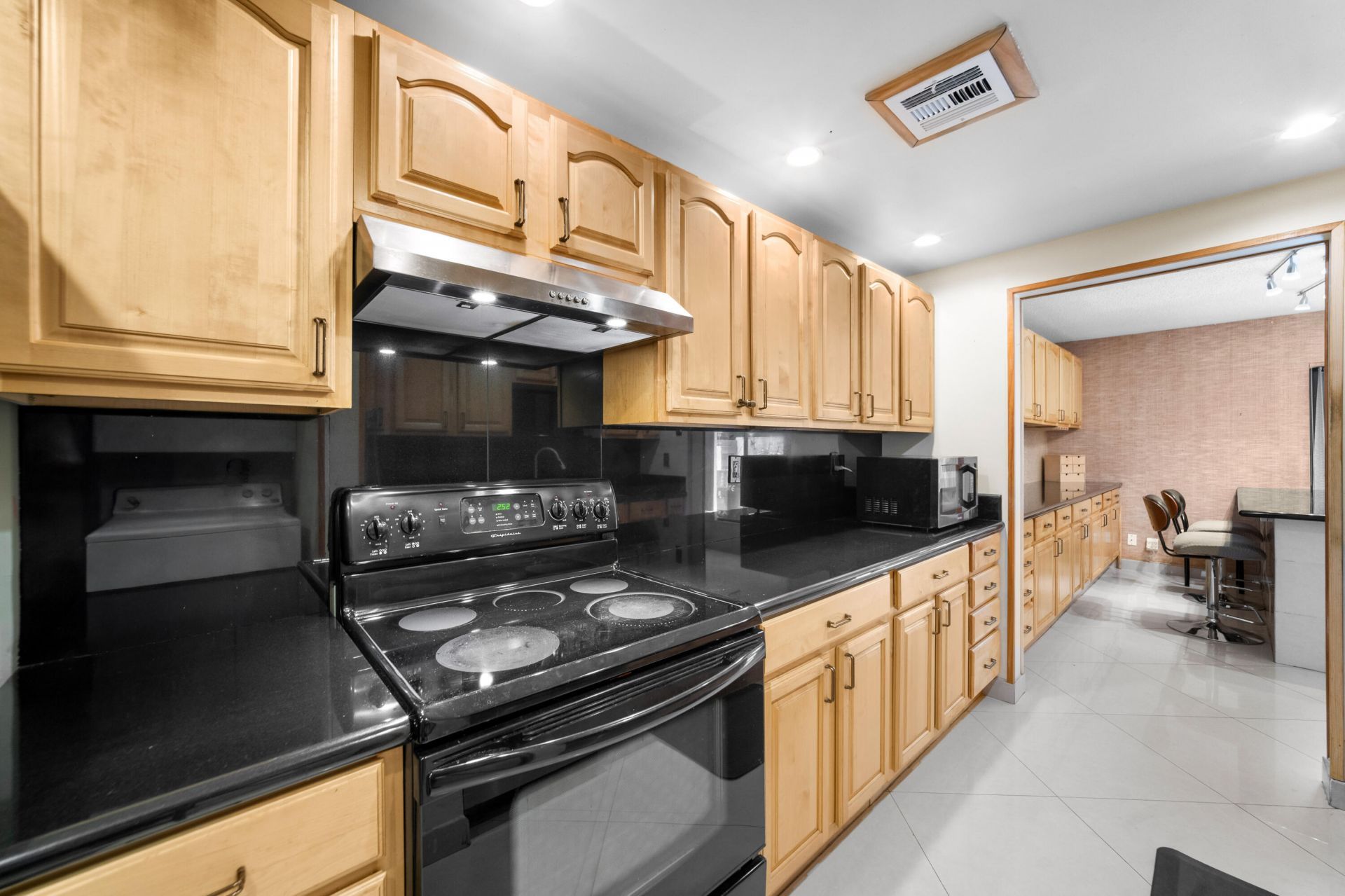 3909 Parkside Lane, Unit 234, Hollywood, FL 33021 Photo