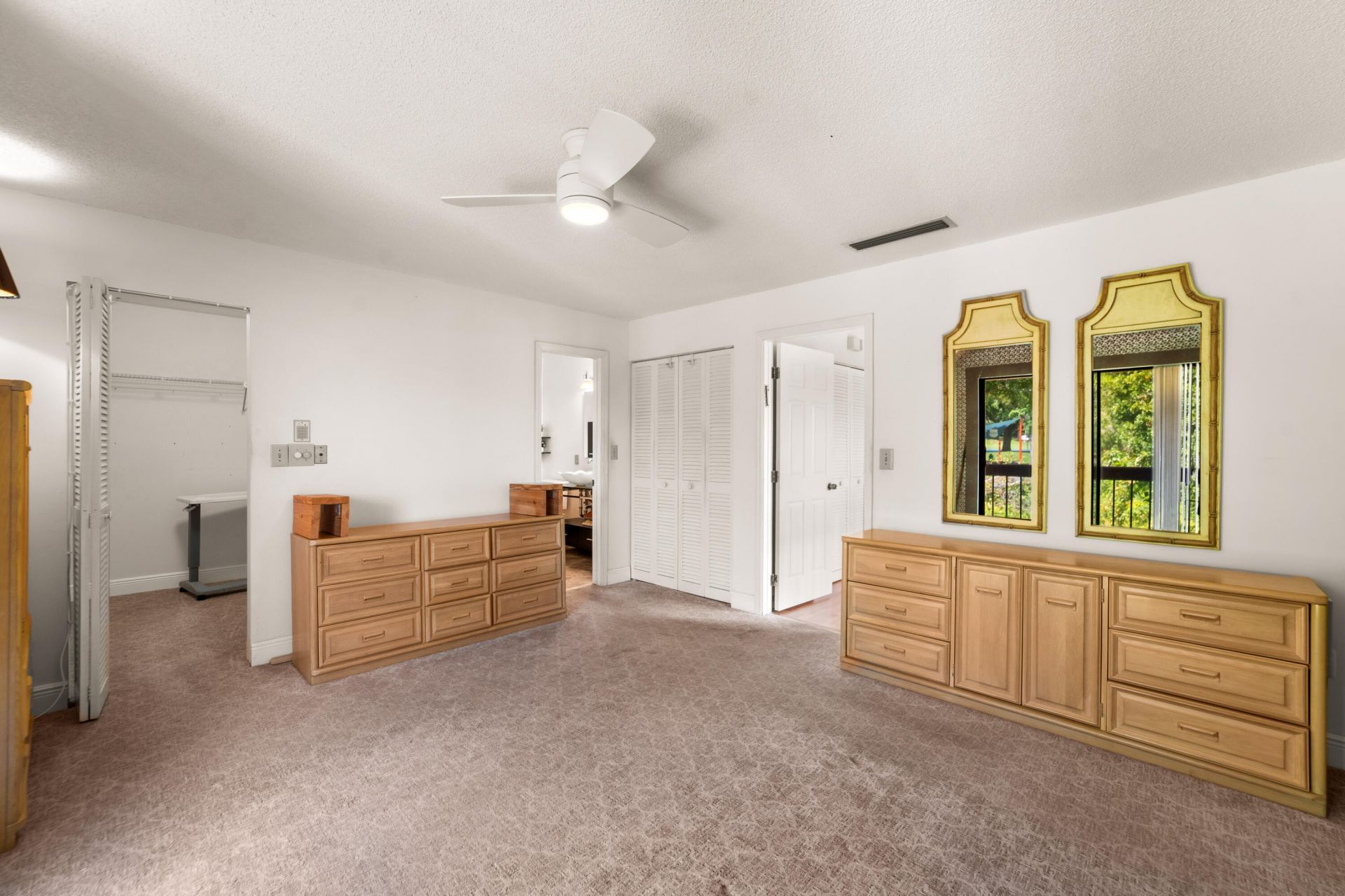 3909 Parkside Lane, Unit 234, Hollywood, FL 33021 Photo