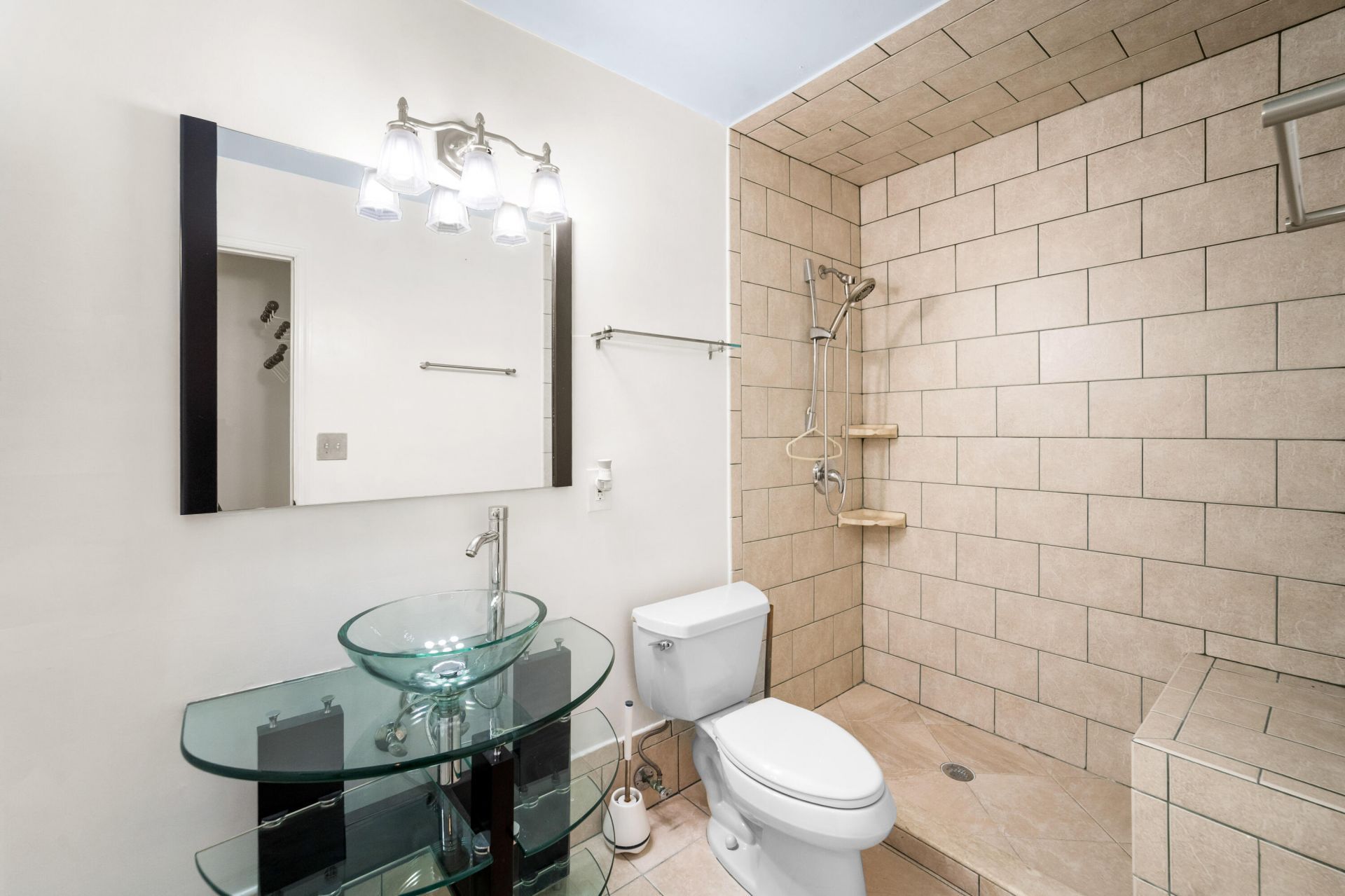 3909 Parkside Lane, Unit 234, Hollywood, FL 33021 Photo
