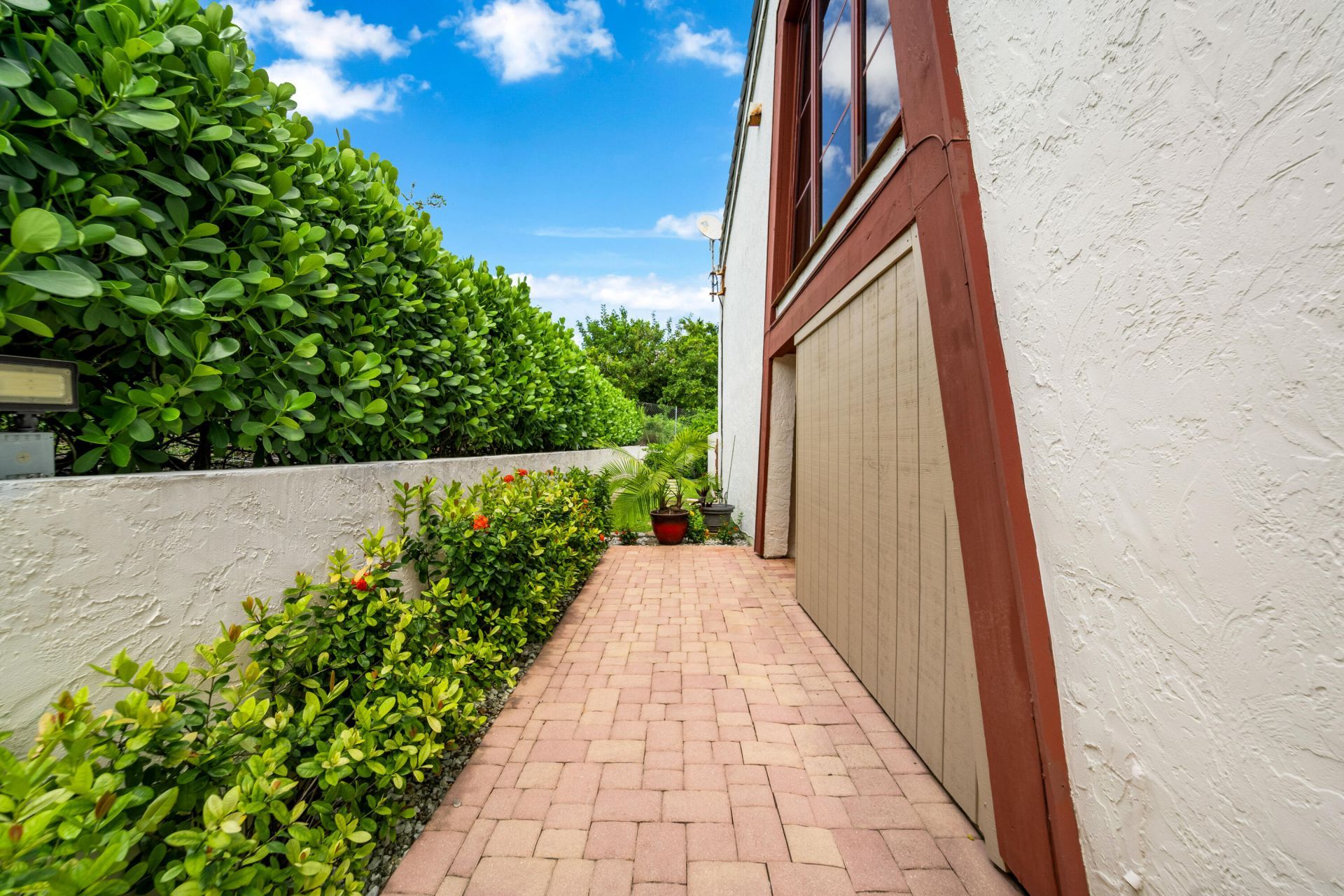 3909 Parkside Lane, Unit 234, Hollywood, FL 33021 Photo