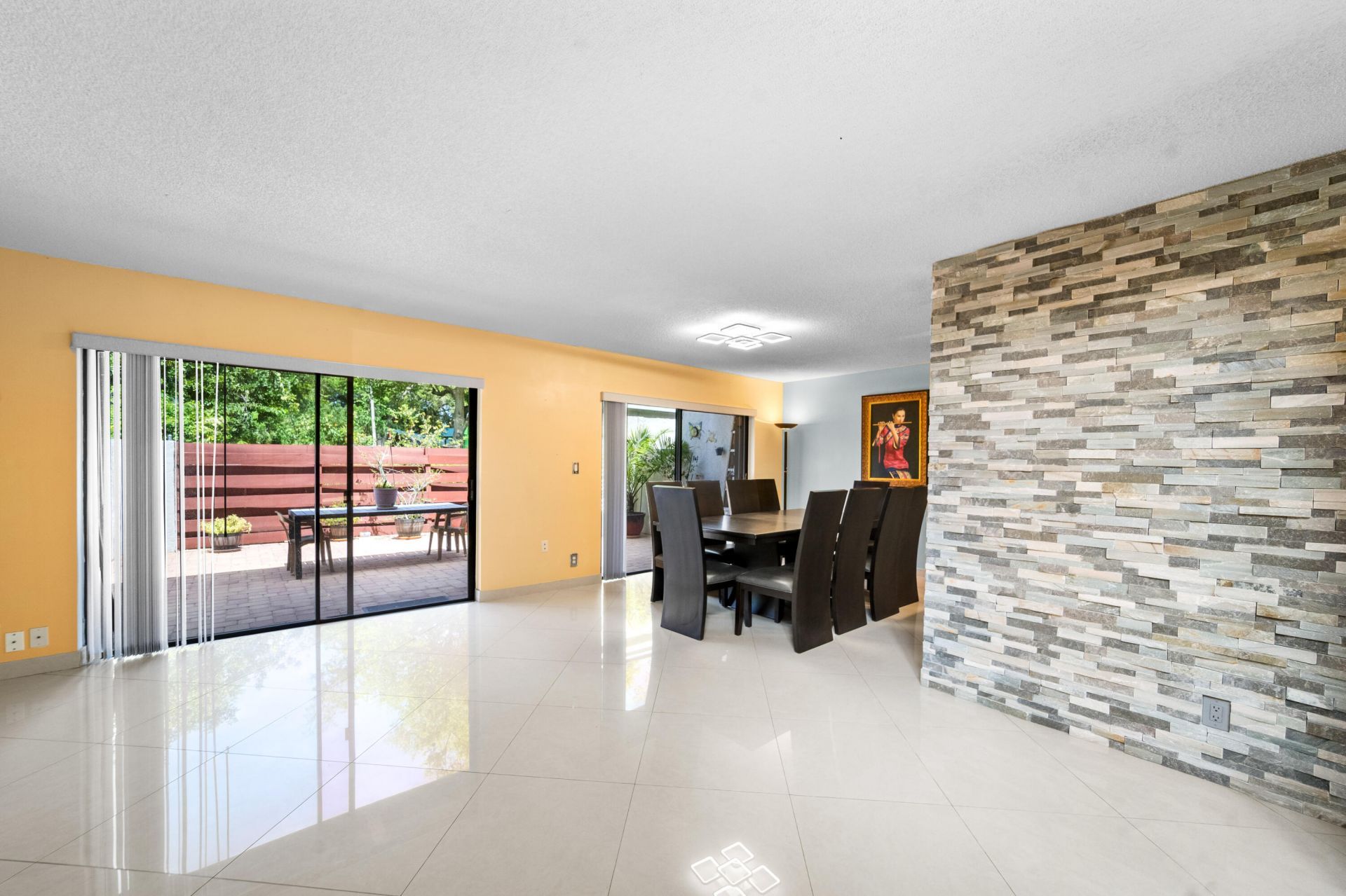 3909 Parkside Lane, Unit 234, Hollywood, FL 33021 Photo