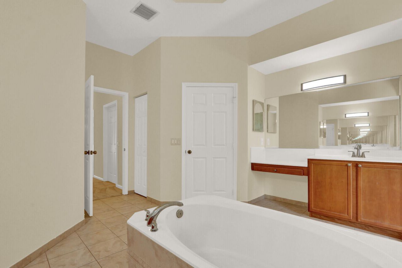 18144 N 42nd Rd Road N, The Acreage, FL 33470 Photo