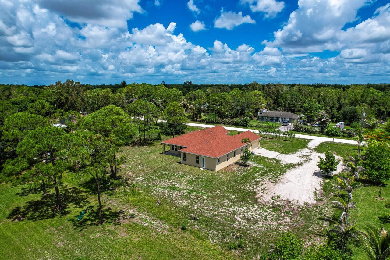 18144 N 42nd Rd Road N, The Acreage, FL 33470 Photo