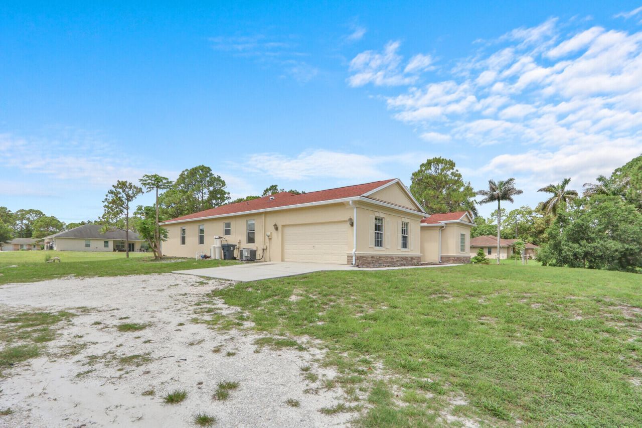 18144 N 42nd Rd Road N, The Acreage, FL 33470 Photo