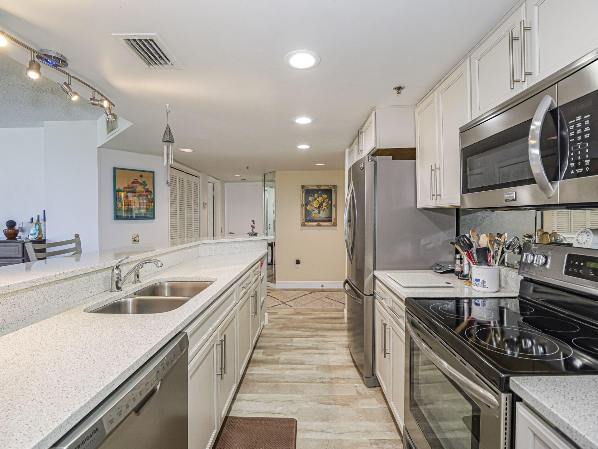 2700 N Highway A1a, Unit 305, Fort Pierce, FL 34949 Photo