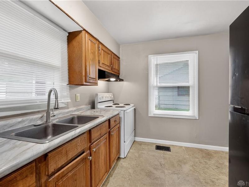 4636 W Hillcrest Avenue, Dayton, OH 45406 Photo 24