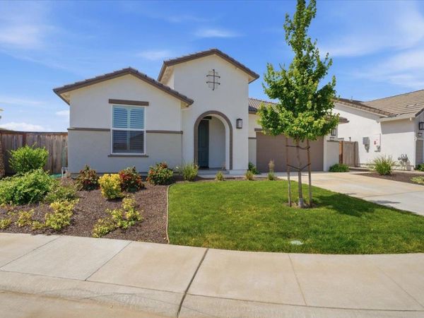 8317 Evans Tree Dr, Roseville, CA 95747