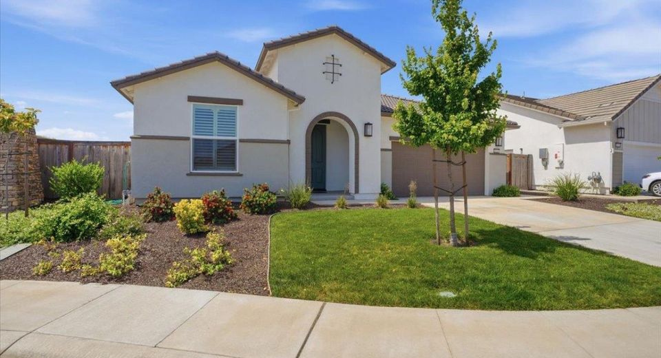 8317 Evans Tree Dr, Roseville, CA 95747 Photo
