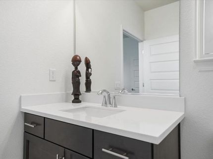 8317 Evans Tree Dr, Roseville, CA 95747 Photo