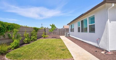 8317 Evans Tree Dr, Roseville, CA 95747 Photo