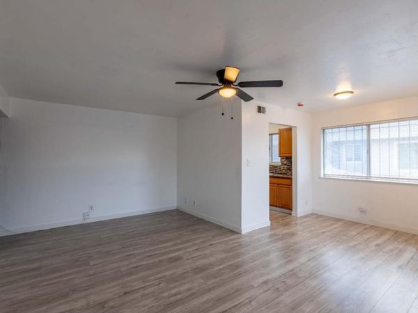 9033 casals St #4, Unit 4, Sacramento, CA 95826