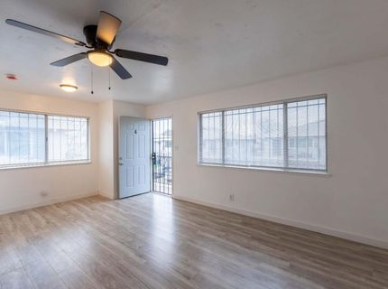 9033 Casals St #4, Unit 4, Sacramento, CA 95826 Photo