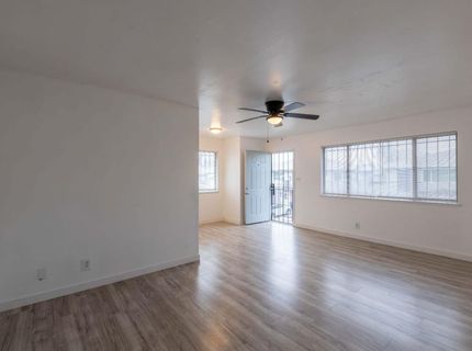 9033 Casals St #4, Unit 4, Sacramento, CA 95826 Photo