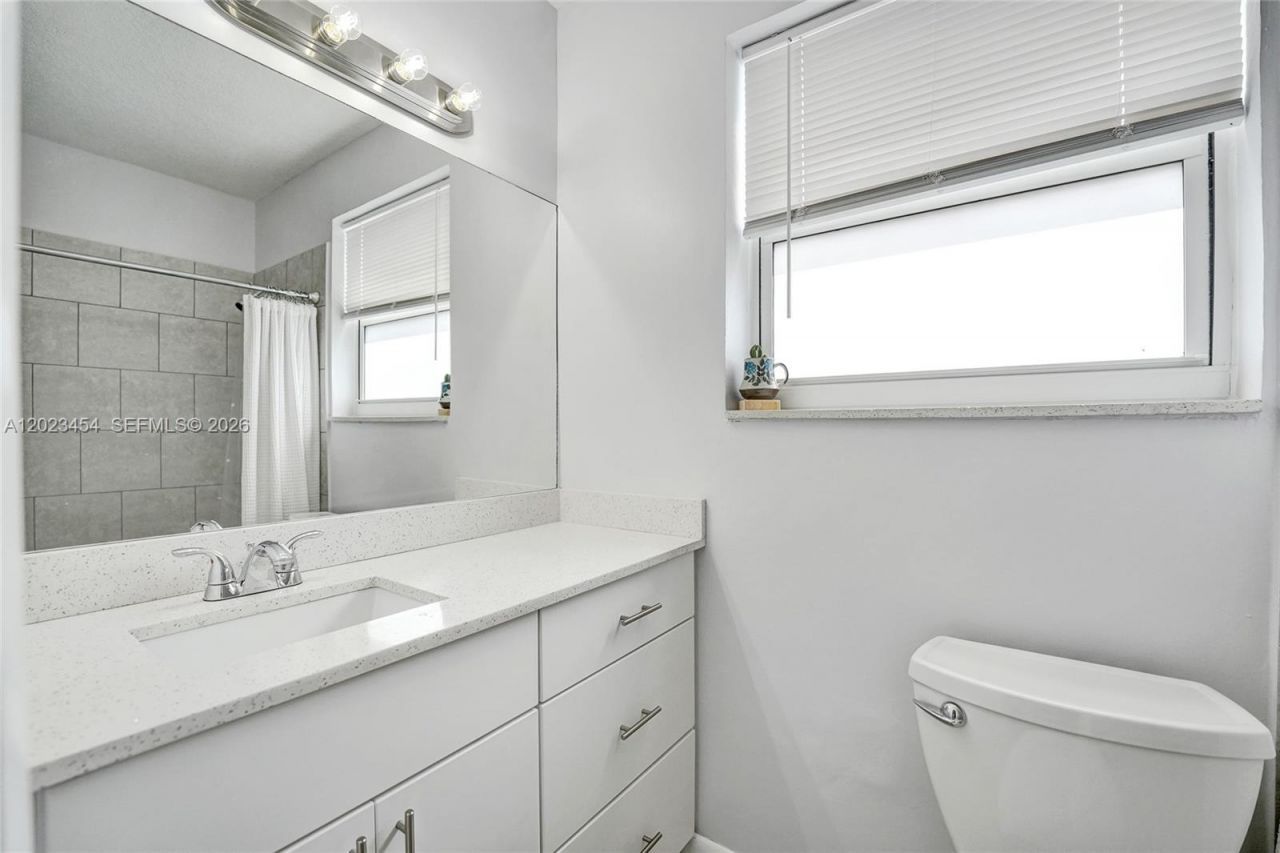 3234 Roosevelt St, Hollywood, FL 33021 Photo