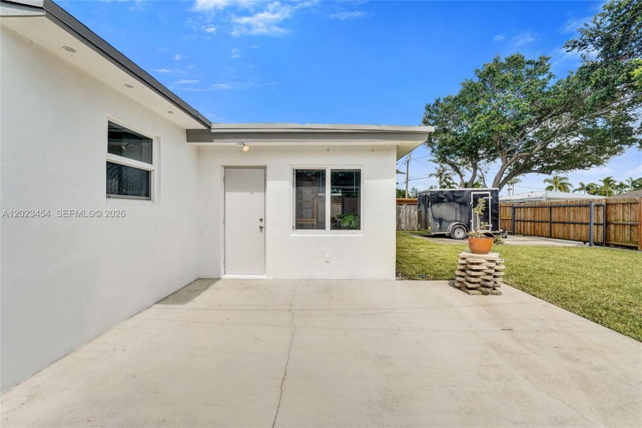 3234 Roosevelt St, Hollywood, FL 33021 Photo