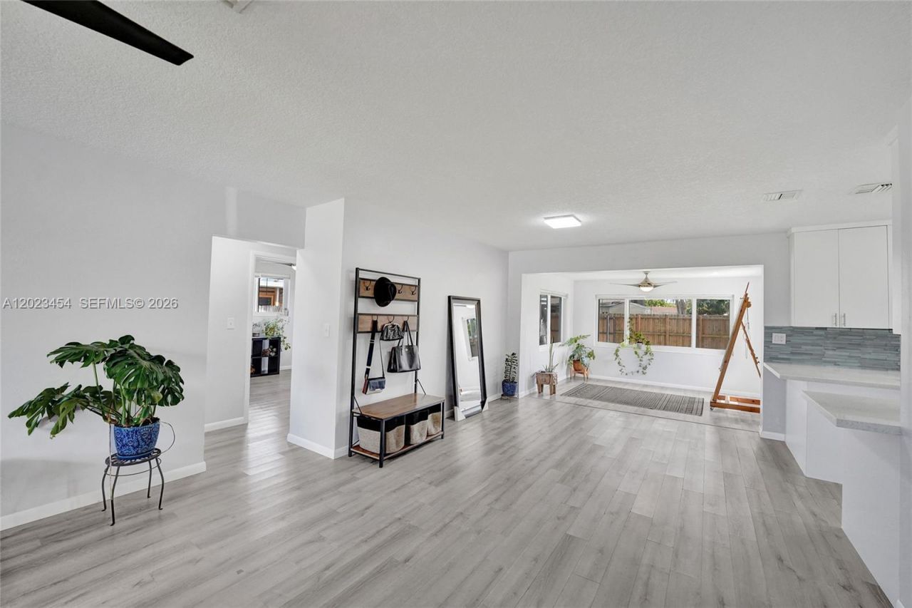 3234 Roosevelt St, Hollywood, FL 33021 Photo