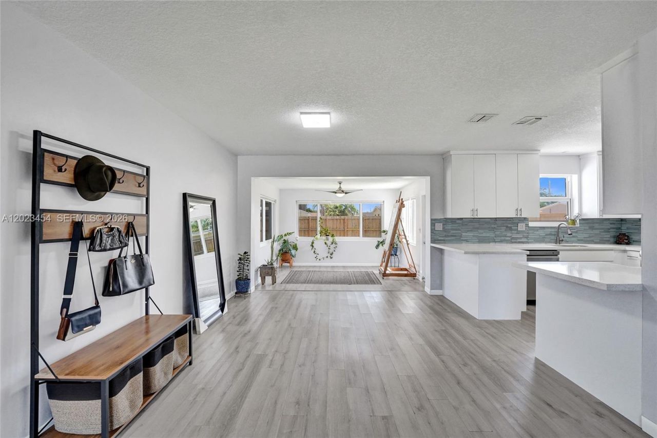 3234 Roosevelt St, Hollywood, FL 33021 Photo