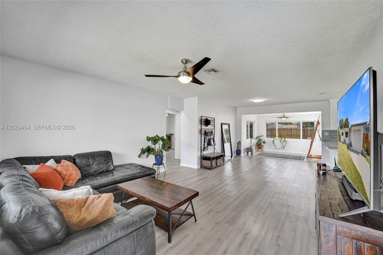 3234 Roosevelt St, Hollywood, FL 33021 Photo