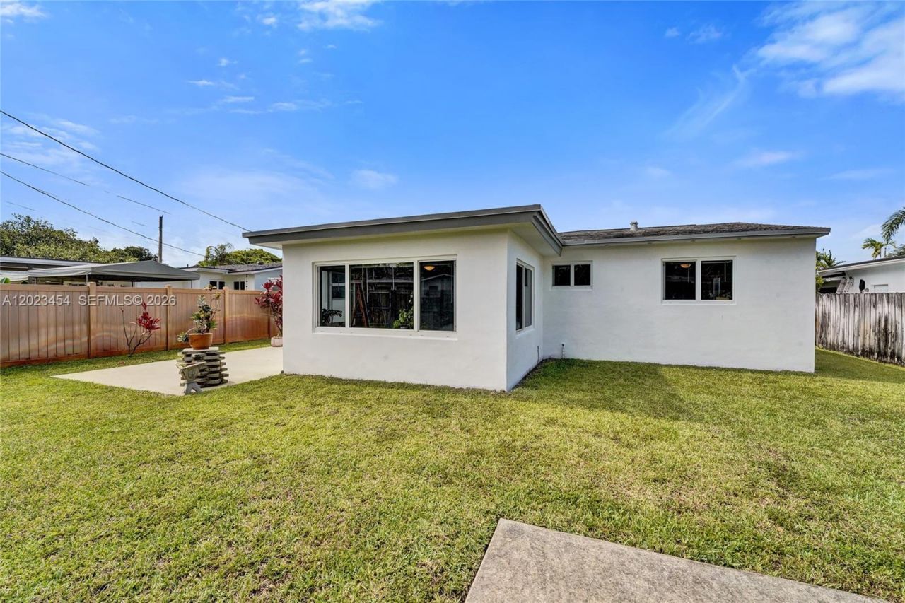 3234 Roosevelt St, Hollywood, FL 33021 Photo