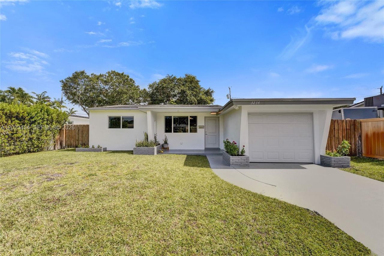 3234 Roosevelt St, Hollywood, FL 33021 Photo