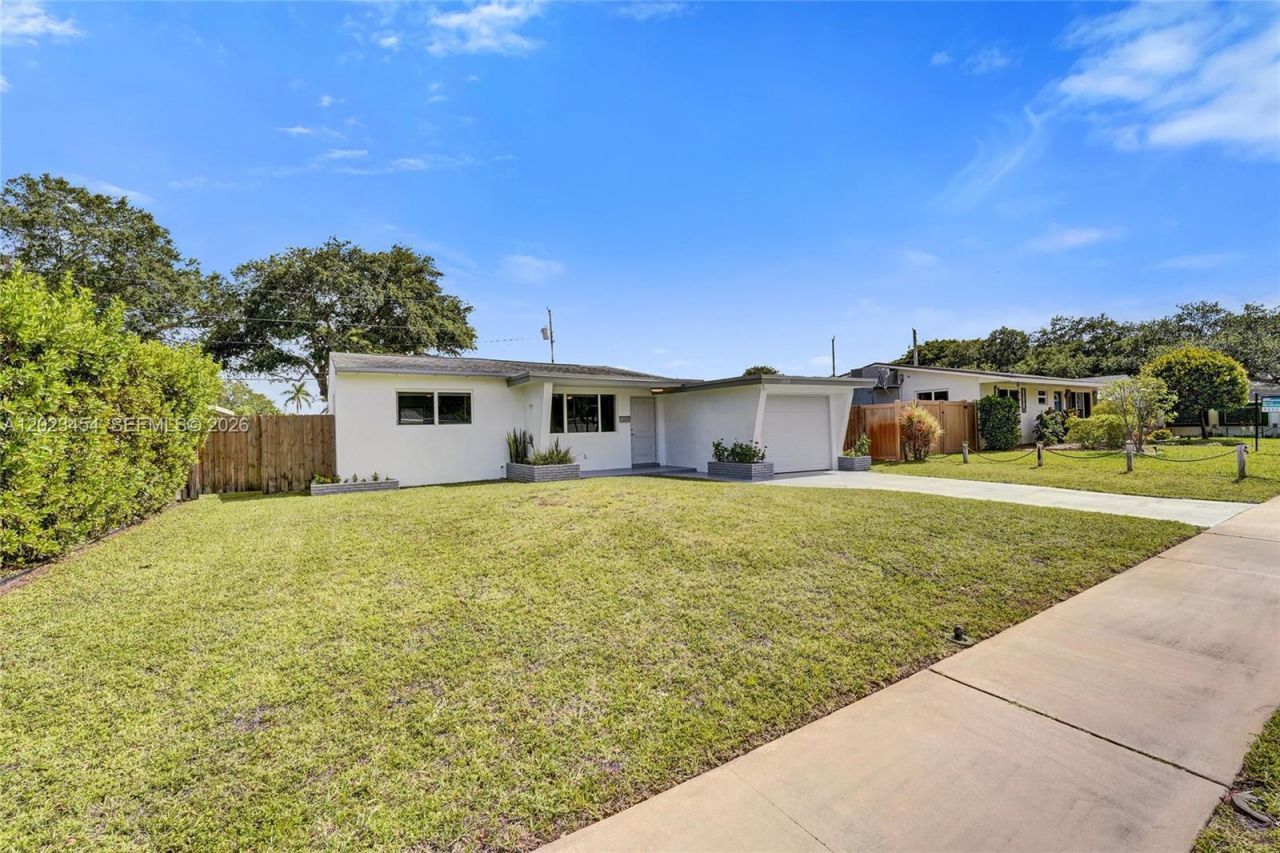 3234 Roosevelt St, Hollywood, FL 33021 Photo