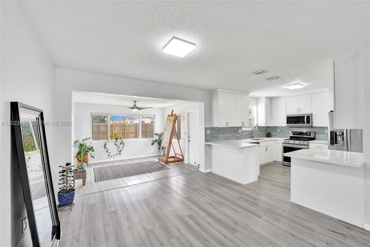 3234 Roosevelt St, Hollywood, FL 33021 Photo