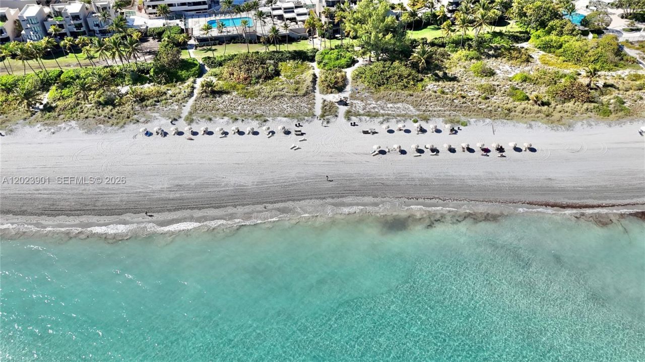 151 Crandon Blvd, Unit 120, Key Biscayne, FL 33149 Photo