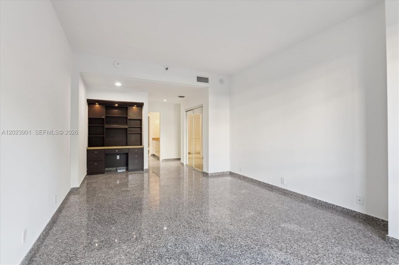 151 Crandon Blvd, Unit 120, Key Biscayne, FL 33149 Photo