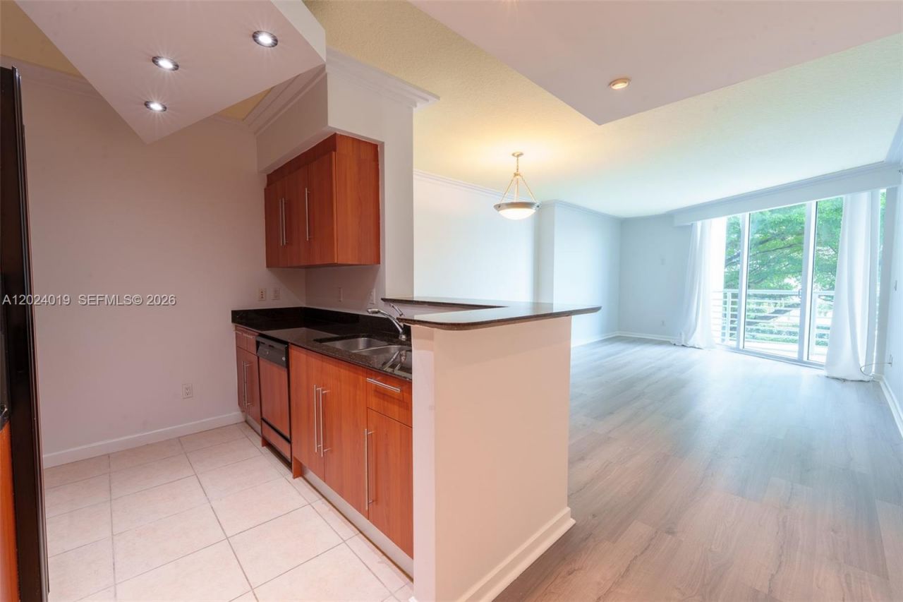335 S Biscayne Blvd, Unit 802, Miami, FL 33131 Photo